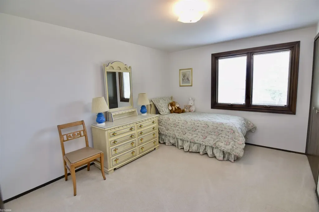 2620 Kipling Drive Sterling Heights City MI 48310