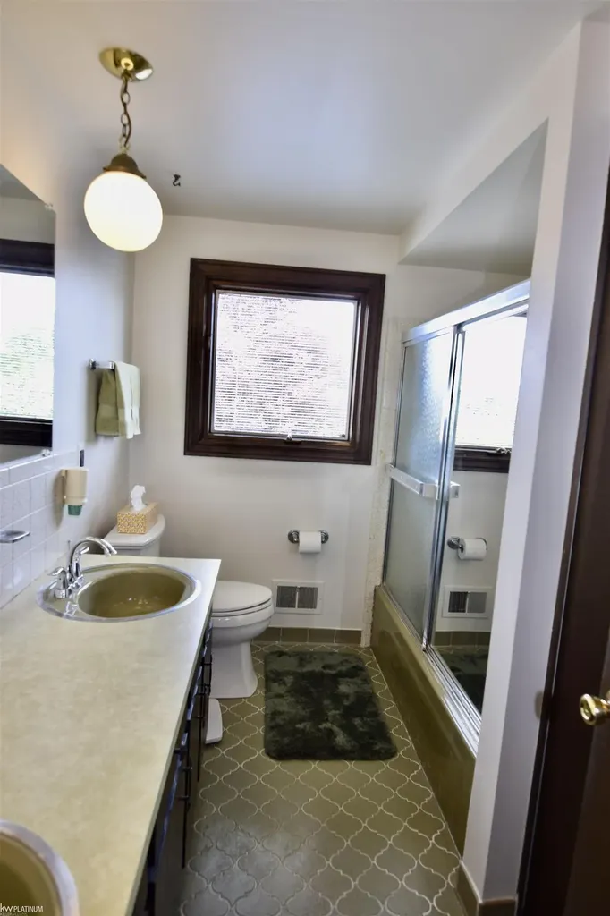 2620 Kipling Drive Sterling Heights City MI 48310