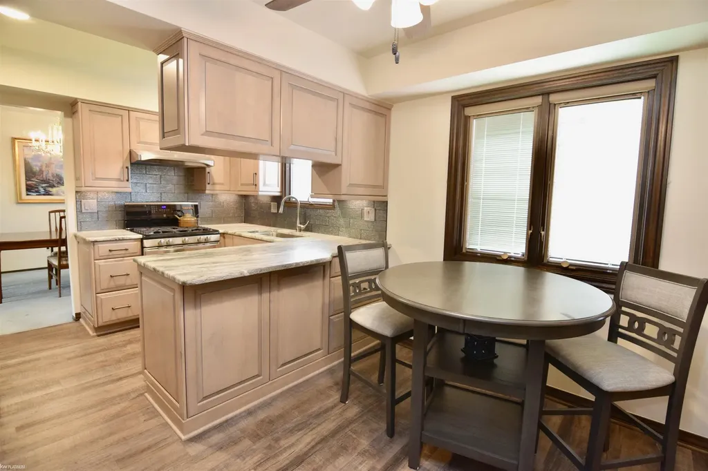 2620 Kipling Drive Sterling Heights City MI 48310