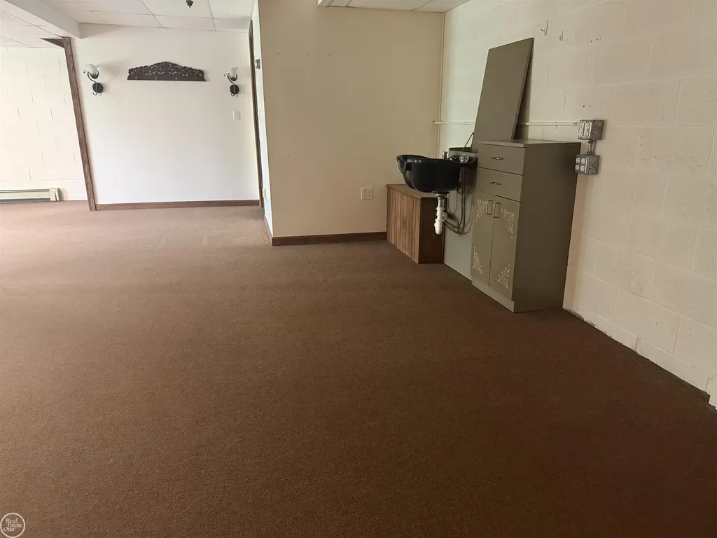 4063 N River Road Fort Gratiot Charter Township MI 48059