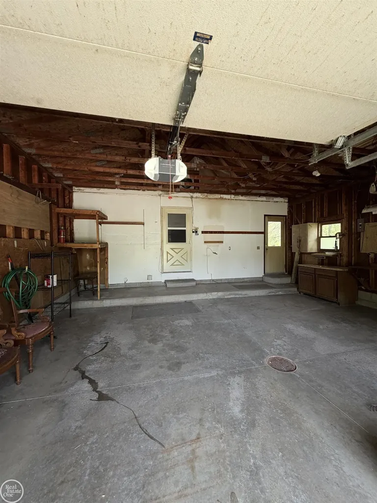 4063 N River Road Fort Gratiot Charter Township MI 48059
