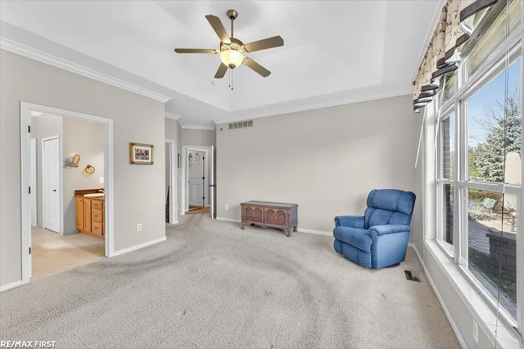 7969 Stableford Drive Washington Township MI 48094