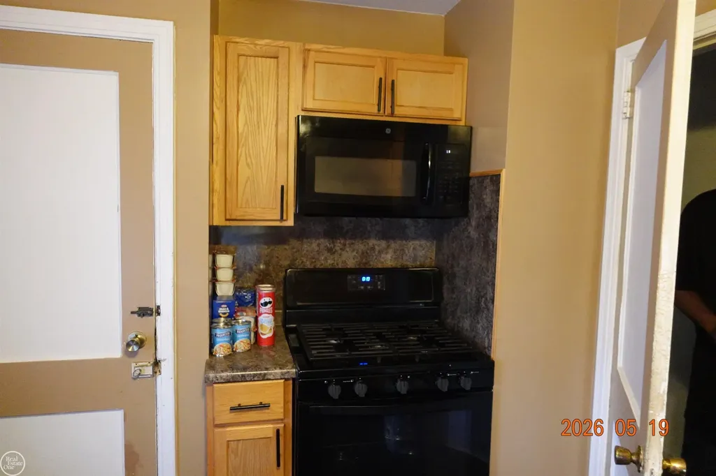 3834 19th Street Ecorse City MI 48229