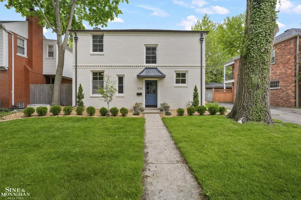 106 Meadow Lane Grosse Pointe Farms City MI 48236