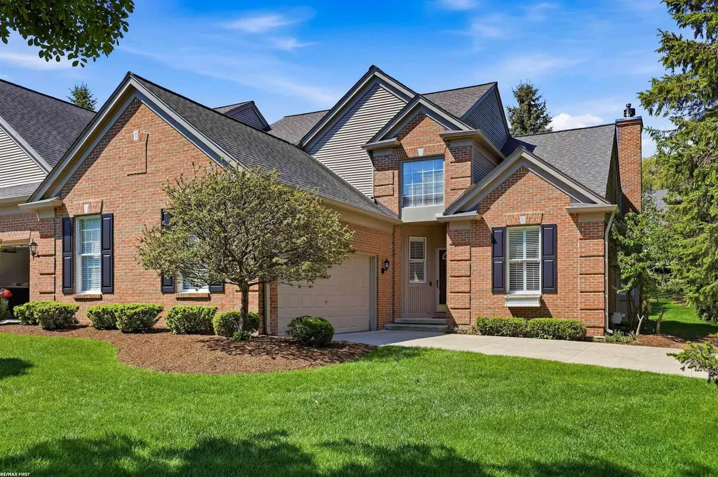 1368 Rock Valley Drive Rochester City MI 48307