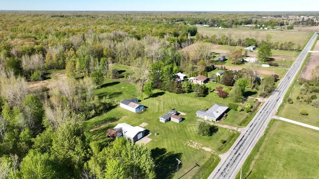 1546 E Birch Run Road Taymouth Township MI 48417
