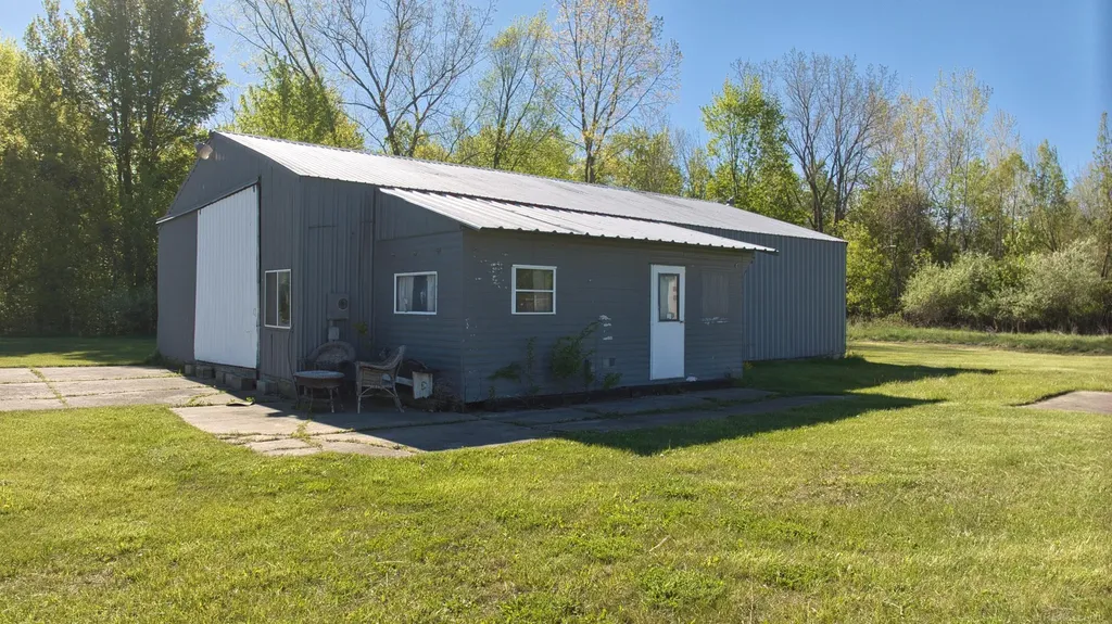 1546 E Birch Run Road Taymouth Township MI 48417