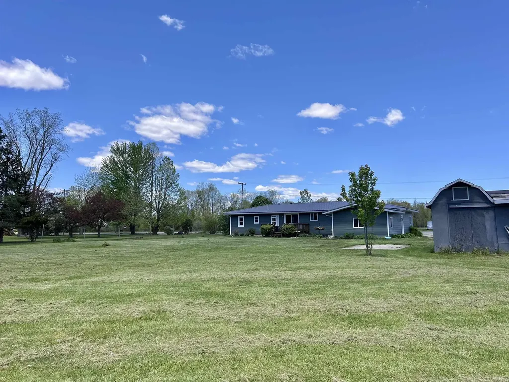 1546 E Birch Run Road Taymouth Township MI 48417