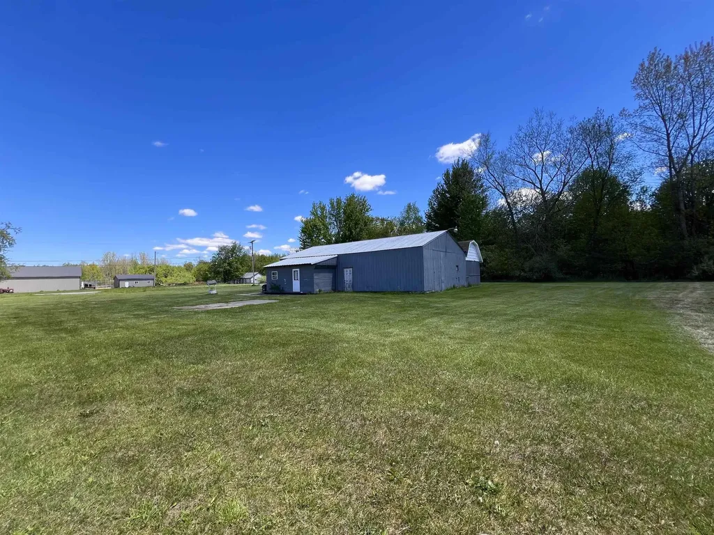 1546 E Birch Run Road Taymouth Township MI 48417