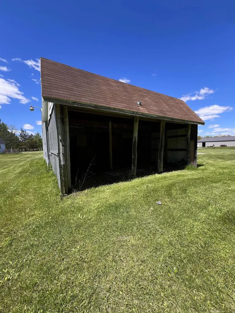 1546 E Birch Run Road Taymouth Township MI 48417