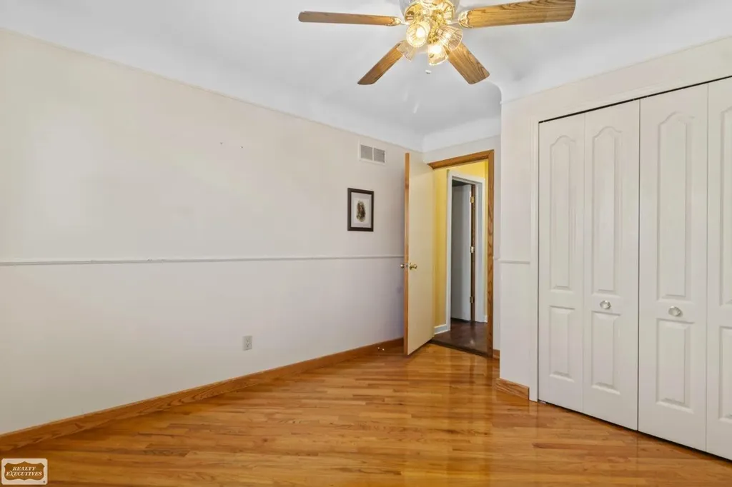 32680 S River Road Harrison Charter Township MI 48045