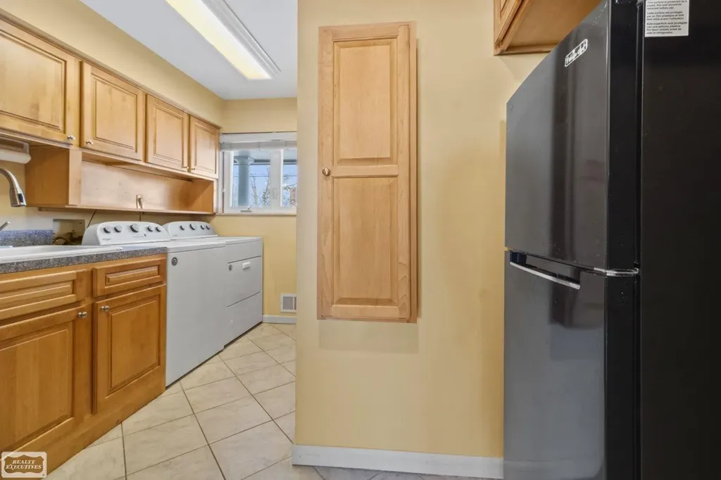32680 S River Road Harrison Charter Township MI 48045