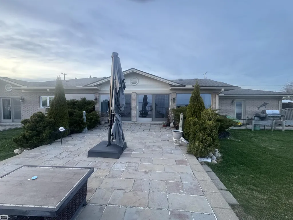 32680 S River Road Harrison Charter Township MI 48045