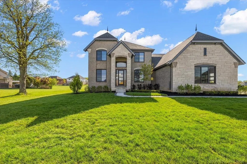 42528 Saddle Lane Sterling Heights City MI 48314