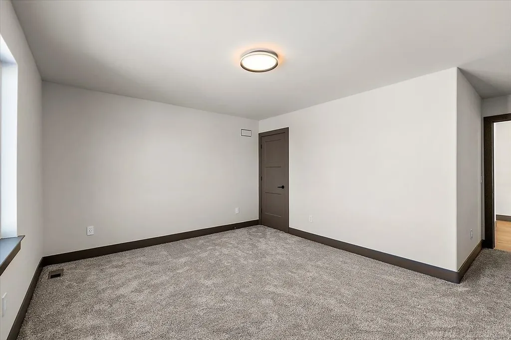 42528 Saddle Lane Sterling Heights City MI 48314