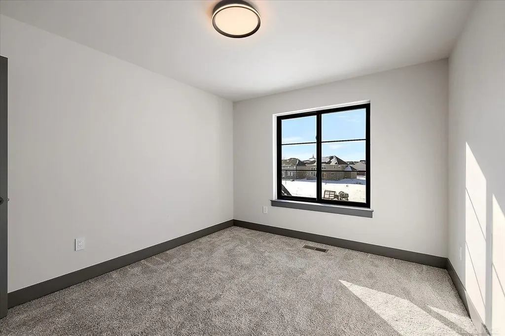 42528 Saddle Lane Sterling Heights City MI 48314