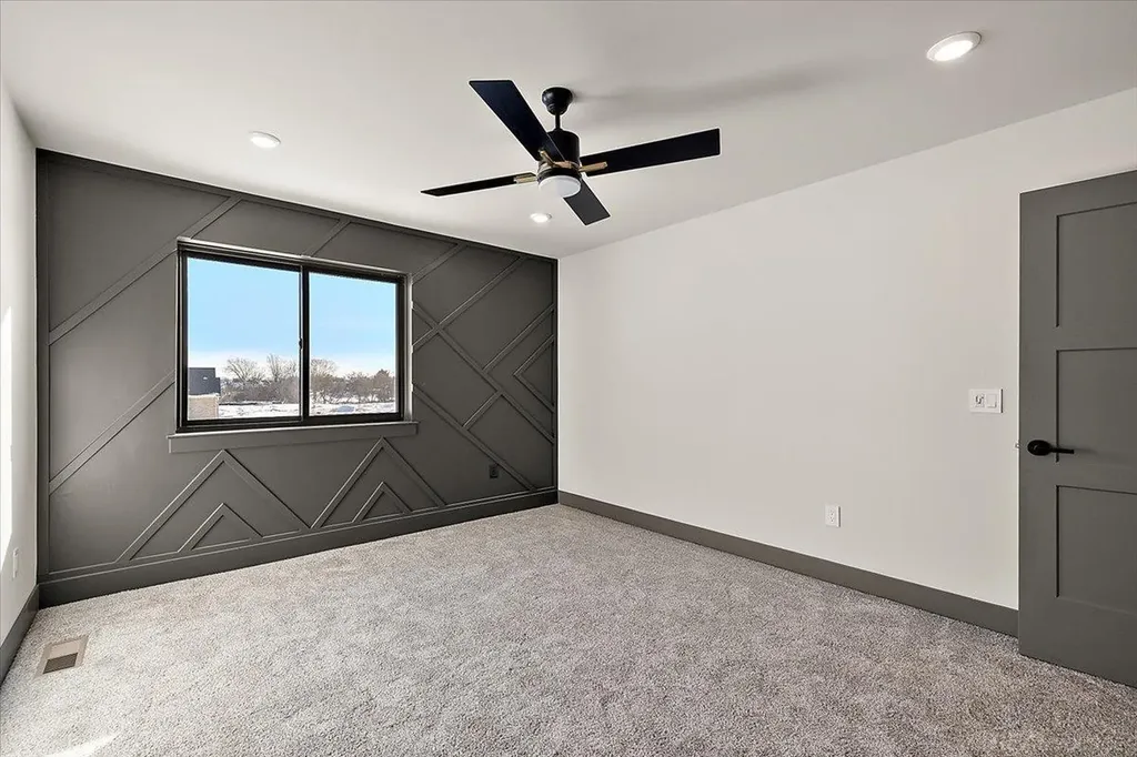 42528 Saddle Lane Sterling Heights City MI 48314