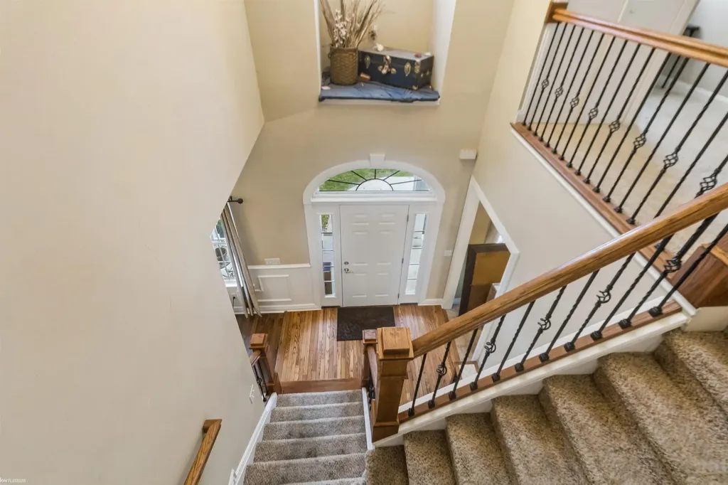 5425 Baywood Drive Fort Gratiot Charter Township MI 48059