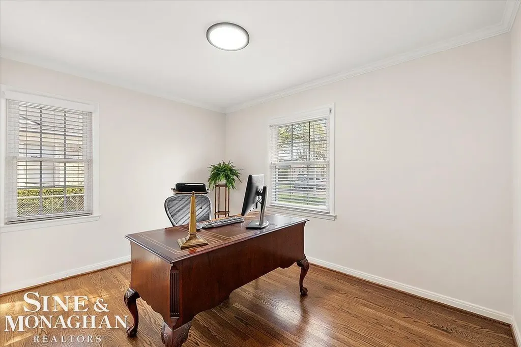 1044 Somerset Avenue Grosse Pointe Park City MI 48230