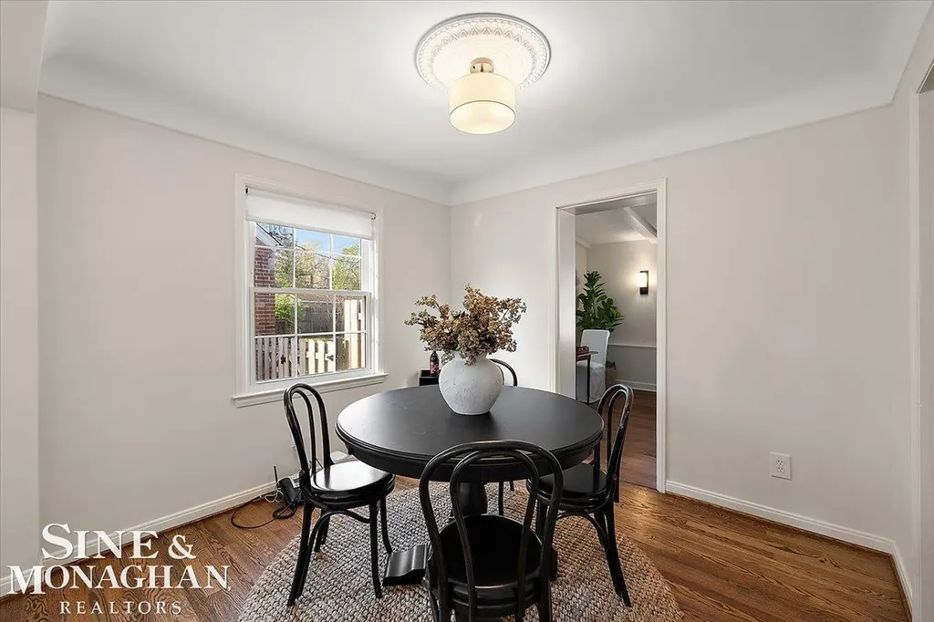 1044 Somerset Avenue Grosse Pointe Park City MI 48230