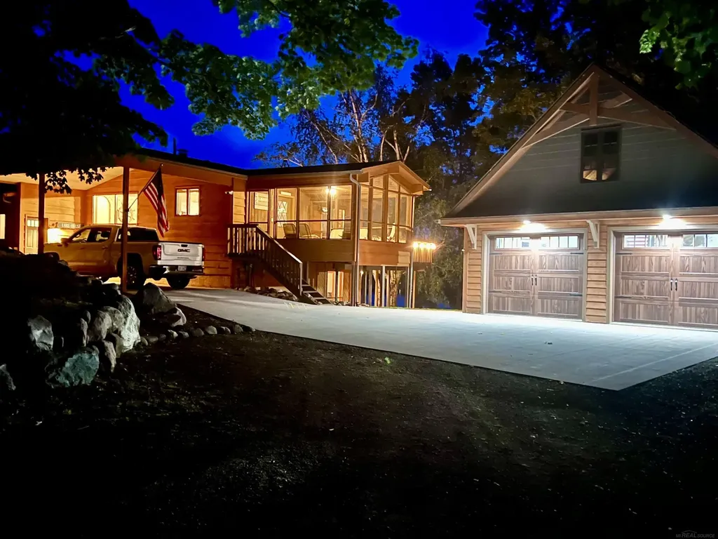 2004 N Haven Drive Butman Township MI 48624