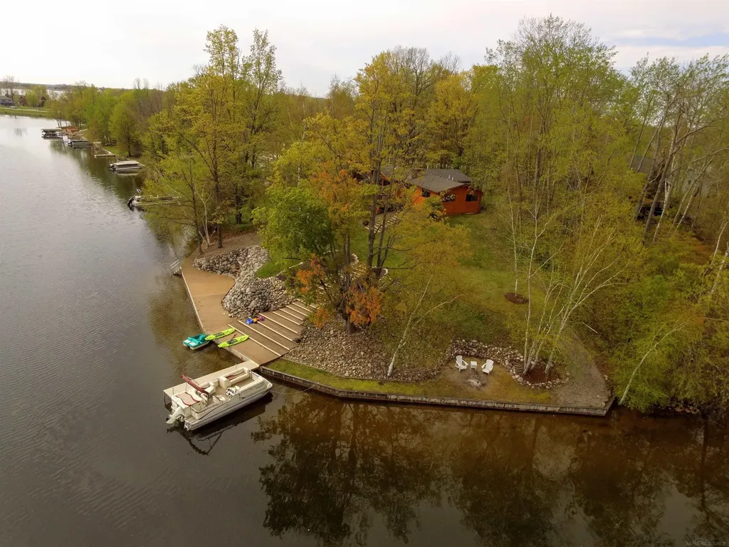 2004 N Haven Drive Butman Township MI 48624