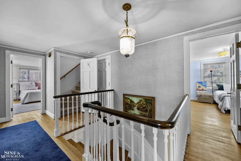 93 Merriweather Road Grosse Pointe Farms City MI 48236