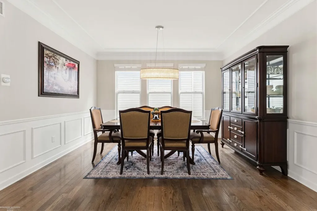 4929 W Stonegate Circle Lake Orion Village MI 48359