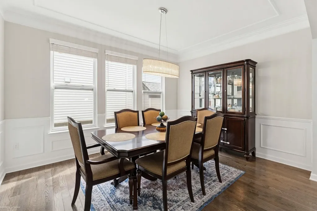 4929 W Stonegate Circle Lake Orion Village MI 48359