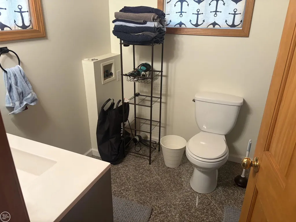 2100 Gray Park Drive Oregon Township MI 48446