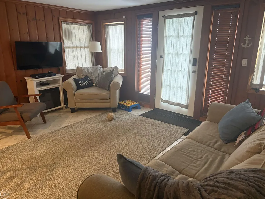 2100 Gray Park Drive Oregon Township MI 48446