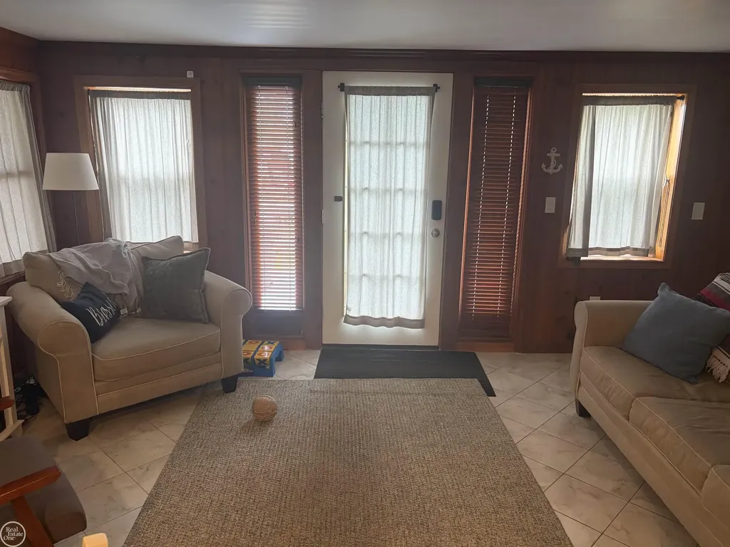 2100 Gray Park Drive Oregon Township MI 48446