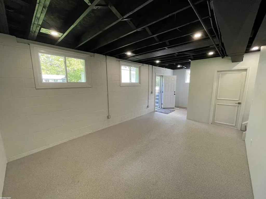 36550 Weideman Street Clinton Charter Township MI 48035