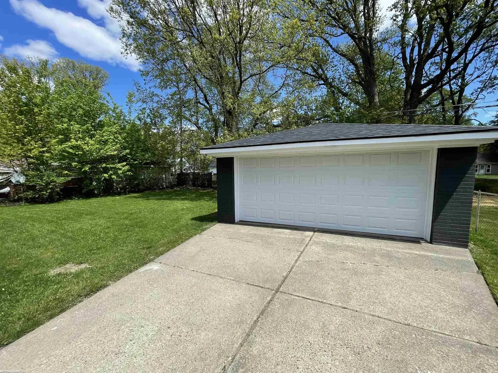 36550 Weideman Street Clinton Charter Township MI 48035