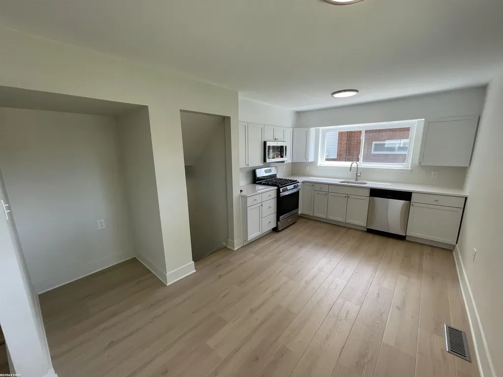36550 Weideman Street Clinton Charter Township MI 48035
