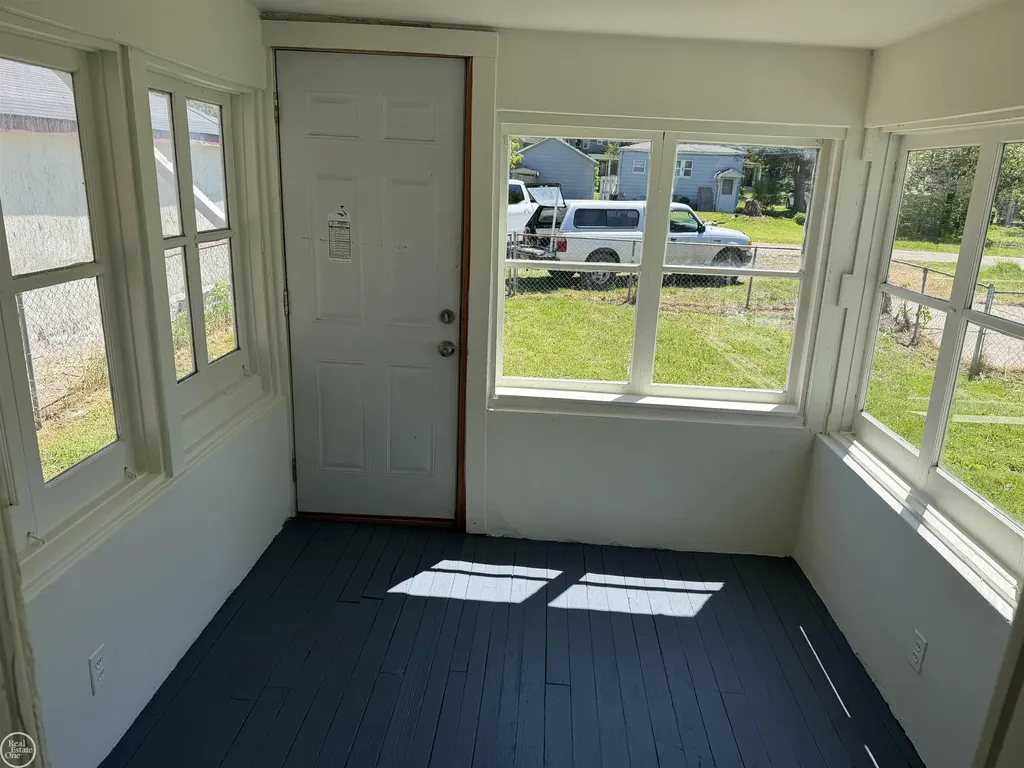 1214 Gillett Street Port Huron City MI 48060