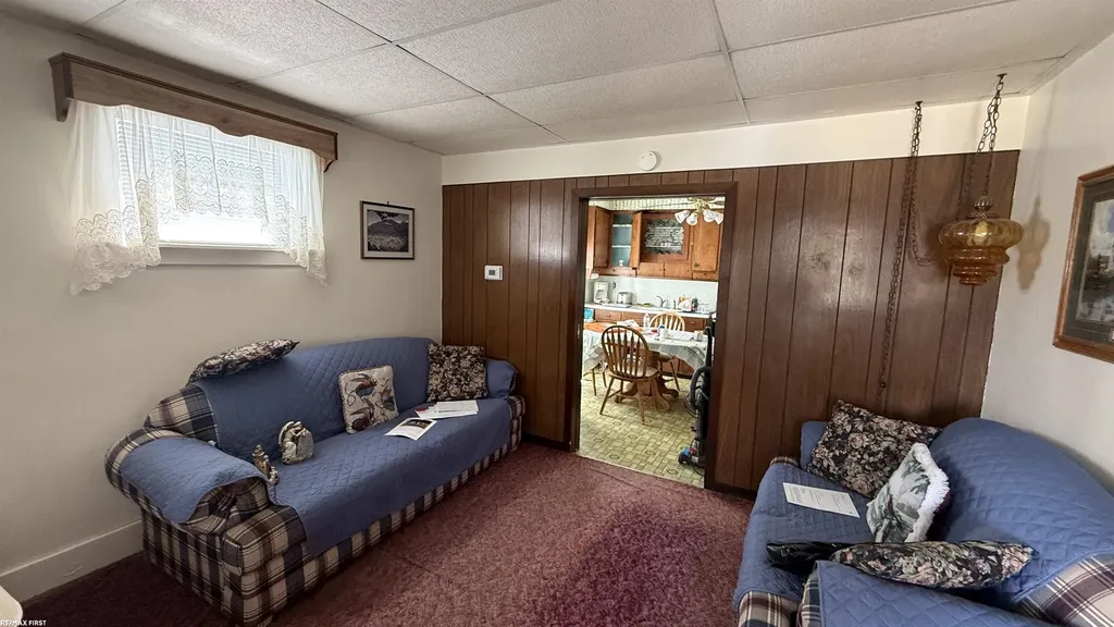 22118 Elizabeth Street St. Clair Shores City MI 48080
