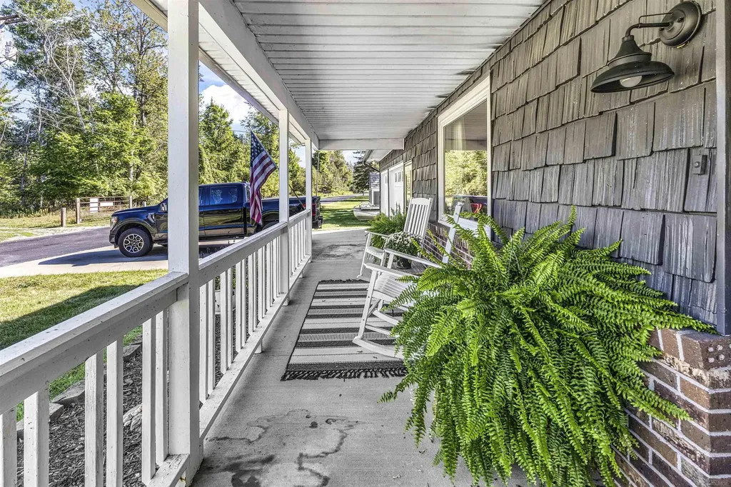 707 Tawas Lane Denton Township MI 48651