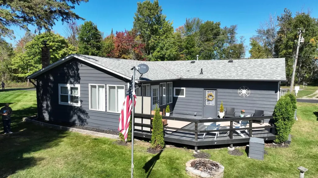 707 Tawas Lane Denton Township MI 48651