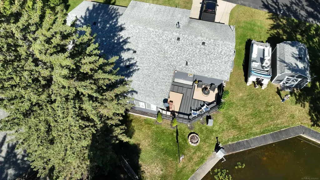 707 Tawas Lane Denton Township MI 48651