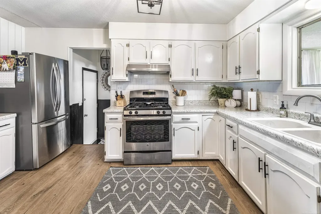 707 Tawas Lane Denton Township MI 48651
