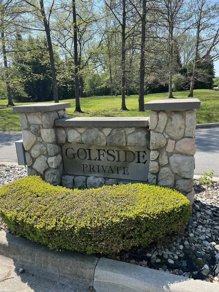 1 Golfside Drive St. Clair City MI 48079