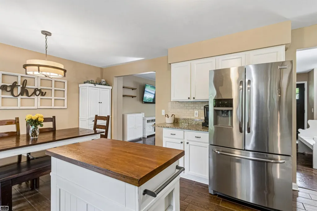 58625 Cathey Street Washington Township MI 48094