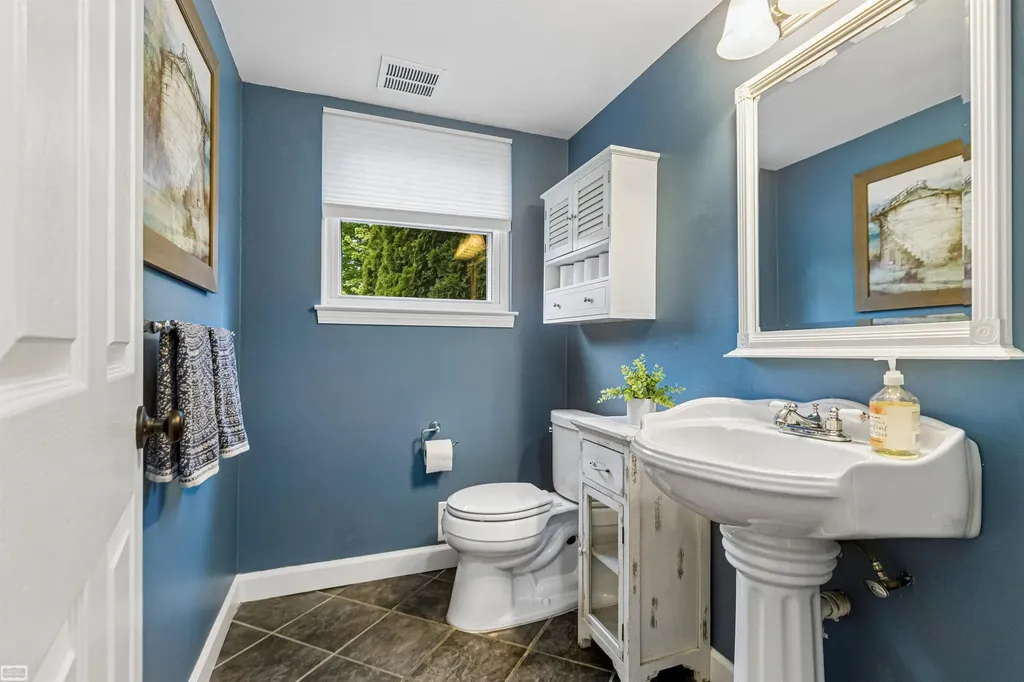 58625 Cathey Street Washington Township MI 48094
