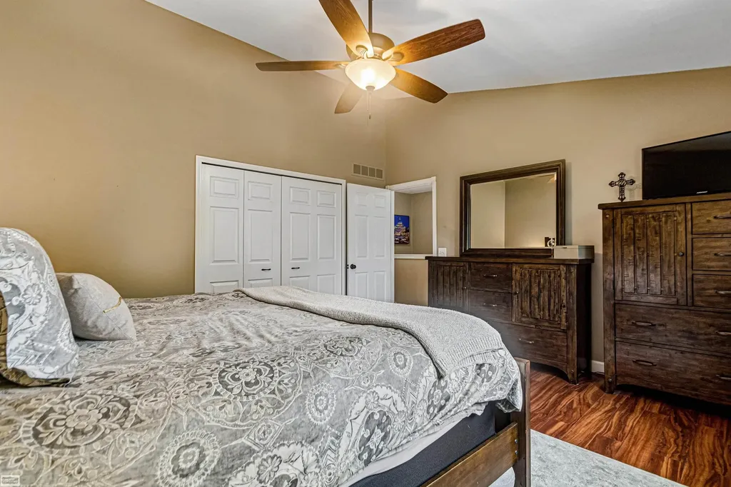 58625 Cathey Street Washington Township MI 48094