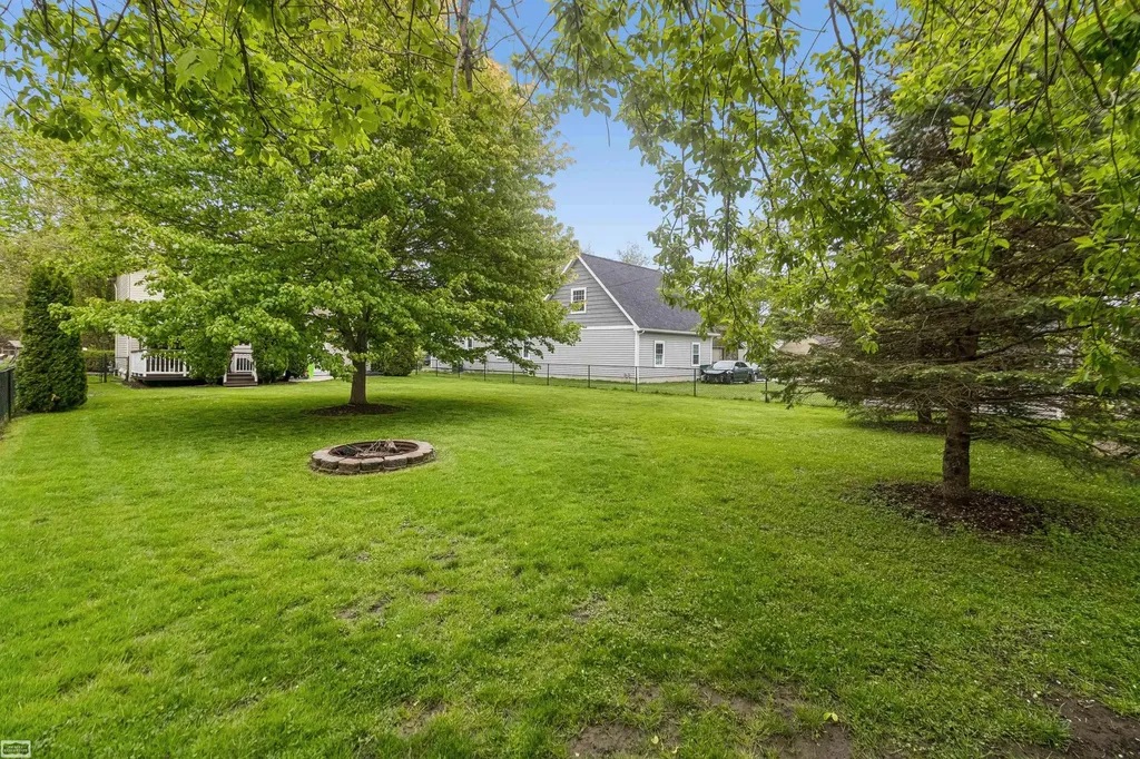 58625 Cathey Street Washington Township MI 48094
