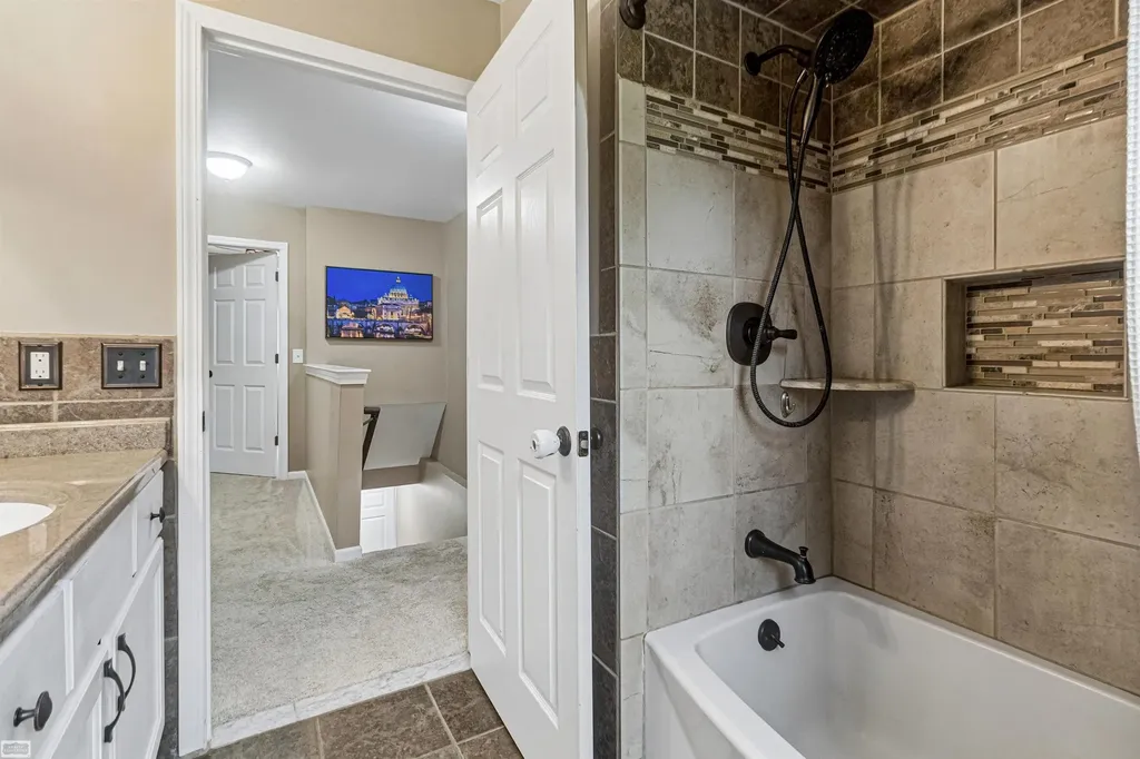 58625 Cathey Street Washington Township MI 48094