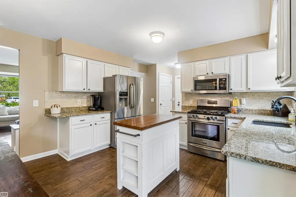 58625 Cathey Street Washington Township MI 48094