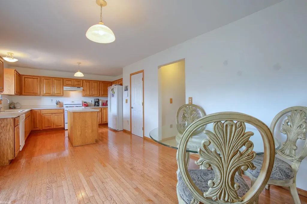 32036 Holly Drive Chesterfield Township MI 48047