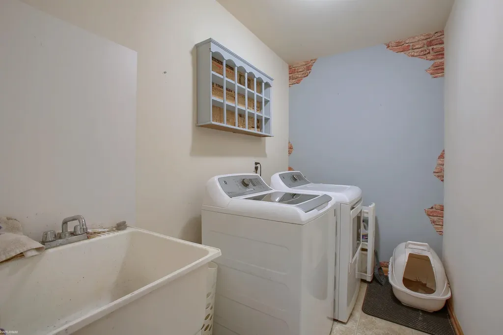 32036 Holly Drive Chesterfield Township MI 48047